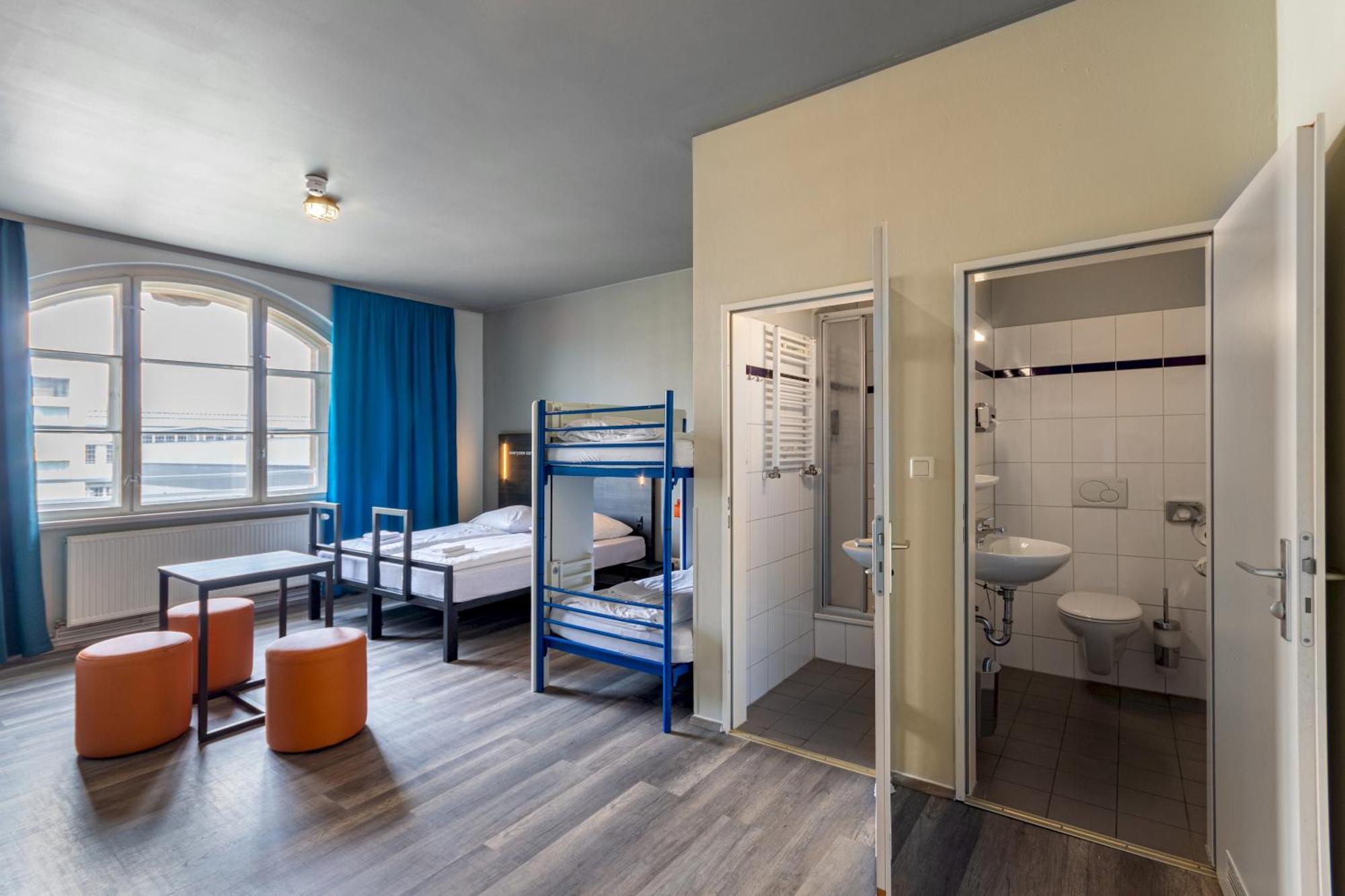 A Pousada A&O Leipzig Hauptbahnhof Quarto foto